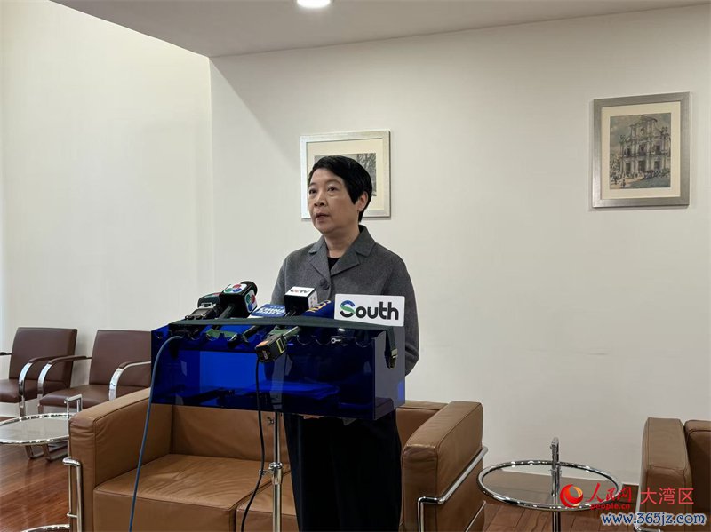 图为澳门特区政府文化局局长梁惠敏收受记者采访。东谈主民网记者 富子梅摄